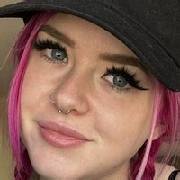 Bellaskarlett OnlyFans channel