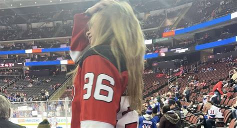 Preview 4 of Big Booty Devils Fan Leaks Free