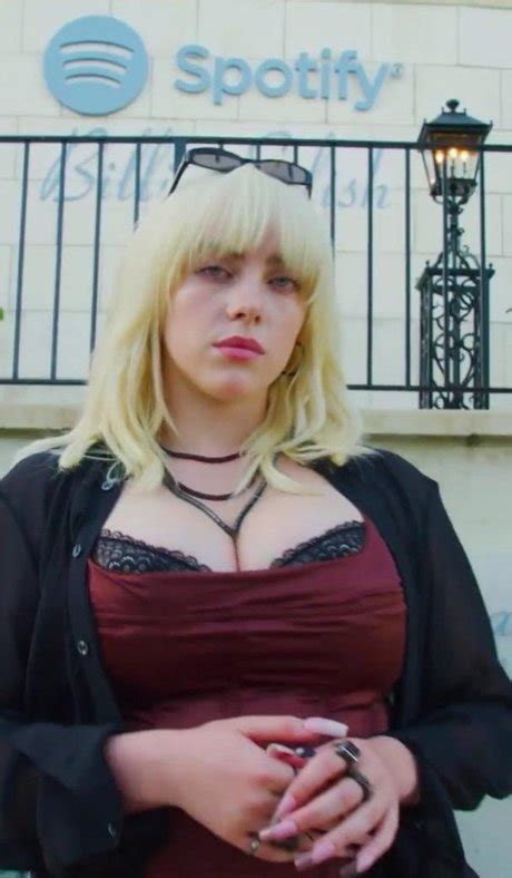 Preview 1 of Billie Onlyfans Lea Nude