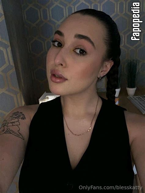 Preview 4 of Blesskatty Onlyfans Archive