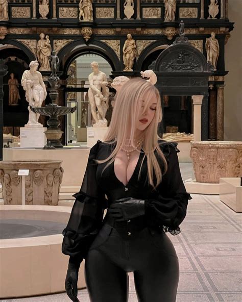 Bootybyshel2 content