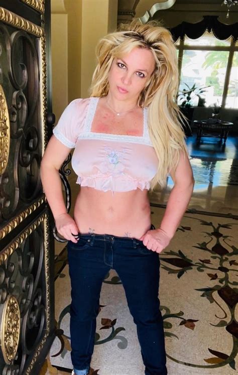 Preview 2 of Britney Low Instagram Nude Leaked