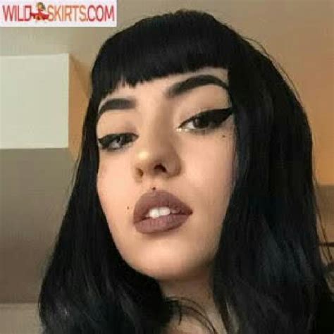 Preview 4 of Bxruby Onlyfans Girl Leaked