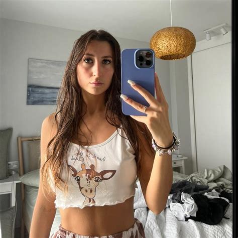 Preview 4 of Callmeolivia00 Videos Download Leaks