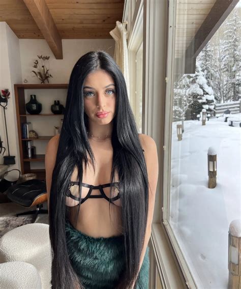 Preview 2 of Camilla Arajuo Leaked Leak Nude