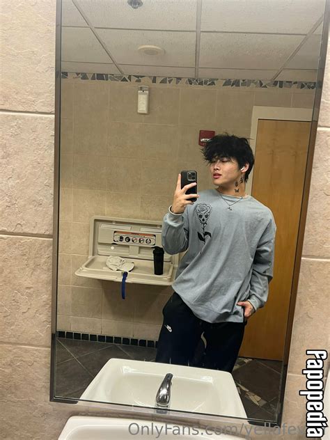 CapturedFox OnlyFans channel