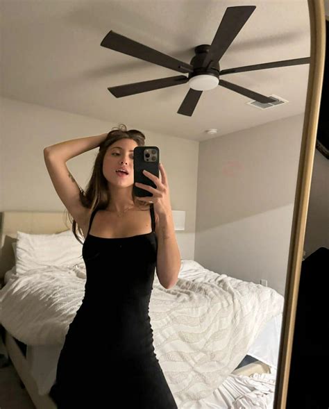 Catalinasof Leaks Nude Leaks Onlyfans Telegram channel preview
