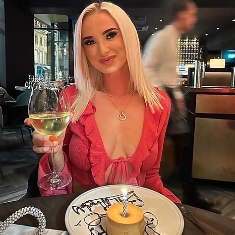 Chelseablondeuk OnlyFans channel