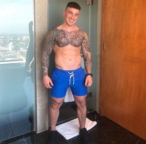 Preview 3 of Chris Hatton Gay Onlyfan Lean