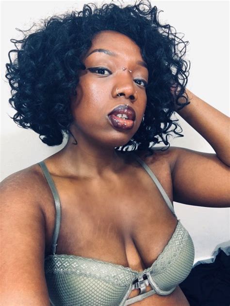 Preview 4 of Chy Latte Videos Onlyfans