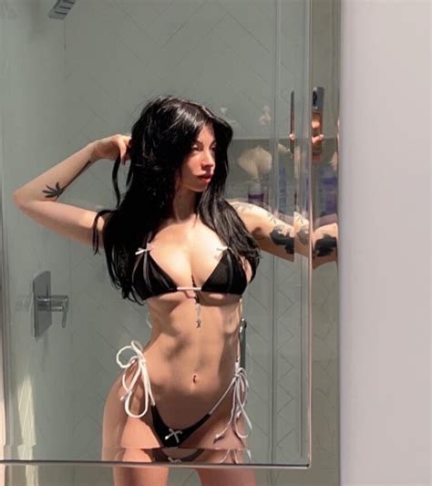 Preview 1 of Cinnannoe Nsfw Pics Nude