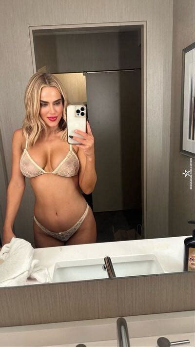 Preview 1 of Cj Perry Simpcity Telegram Onlyfans Nude Leaked