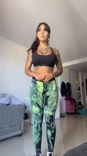 Preview 4 of Clara Kush Leaked Only Fans
