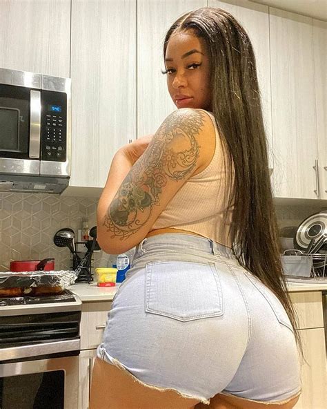Preview 3 of Coco Curvez Sexy Set Leaked