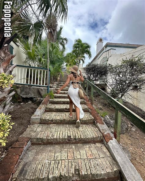 Preview 2 of Corina_907 Naked Nude Onlyfans Leaks