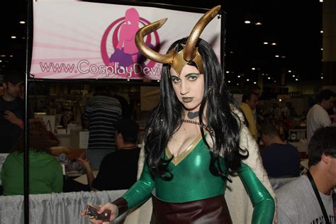 Cosplay Deviants content