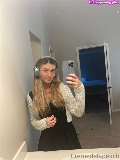 Preview 2 of Cremedelapeach Telegram Onlyfans Sexy Leaks