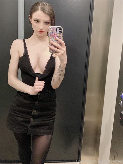 Preview 4 of Dainty Wilder Onlyfans Leaked Content Leaked