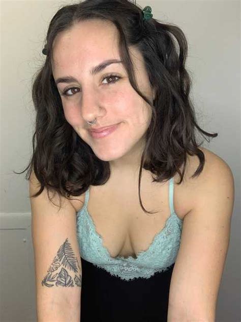 Preview 2 of Daisiegirl Only Fans Leak