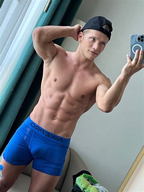 Preview 2 of Daniel Knight Onlyfans Leaked Nudee