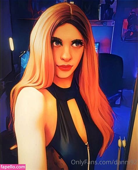 Danni92 OnlyFans channel