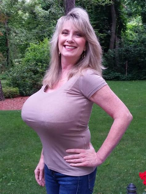 Preview 3 of Dazey1 Nude Big Tits