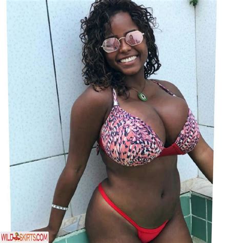 Preview 1 of Debora Diassde_ Fans Exposed