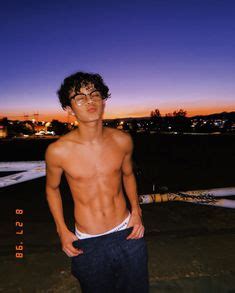Preview 1 of Diego Martir Naked Nude Leak