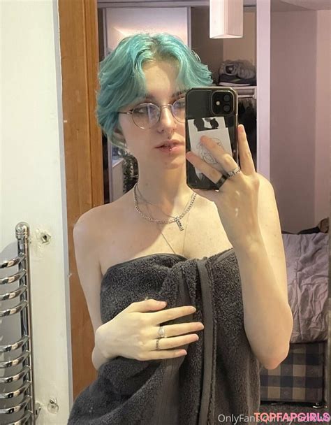 Preview 4 of Dirtystoner420 Nude Onlyfans Nudes