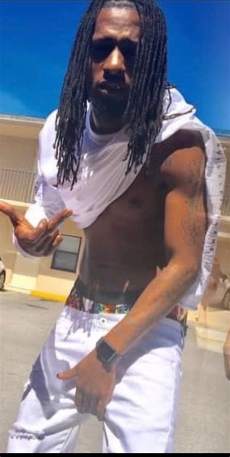 Preview 2 of Dread_xclusive Onlyfans Photos Nude