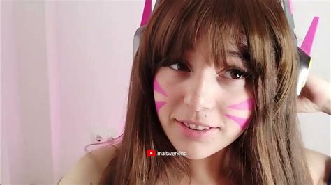 Preview 2 of Dva Twerking Fans Mega