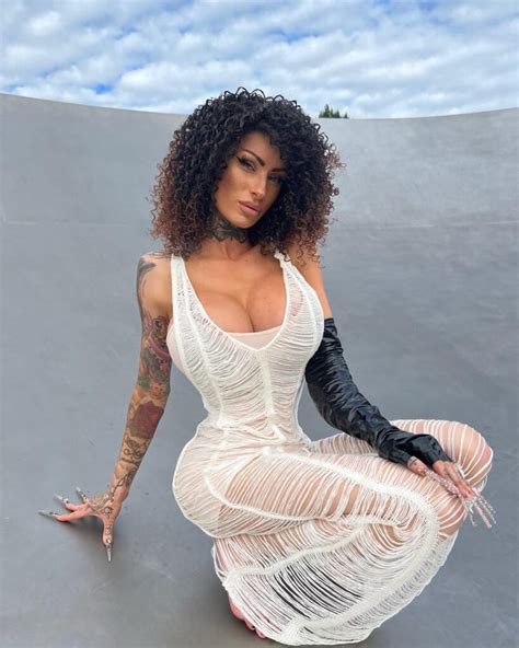 Preview 3 of Elisa_albrich Nude Set Onlyfans