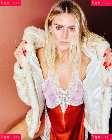 Eliza Coupe Nuda Onlyfans Telegram channel preview