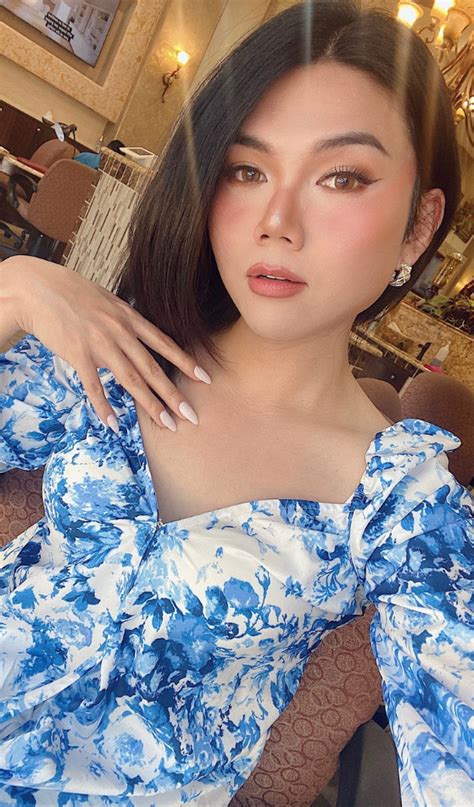 Preview 2 of Emilyts Onlyfans Set Leak