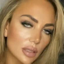 Emma Em96190 OnlyFans channel