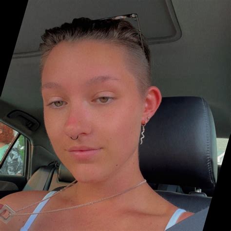 Emma Serth OnlyFans channel