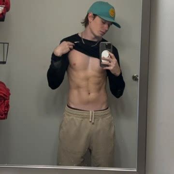 Preview 3 of Evan Wade Onlyfans Leal Telegram
