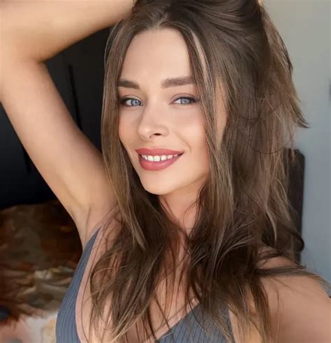 Favoriteemma OnlyFans channel