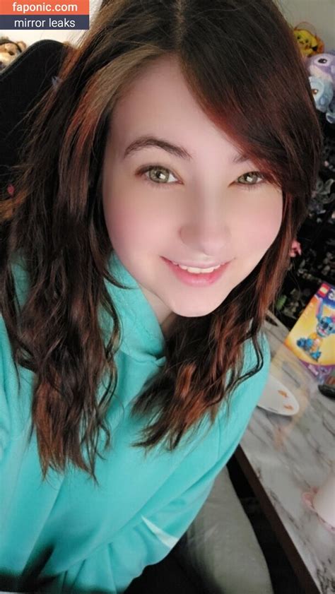Preview 4 of Feardakitten Nudes Leaked Videos