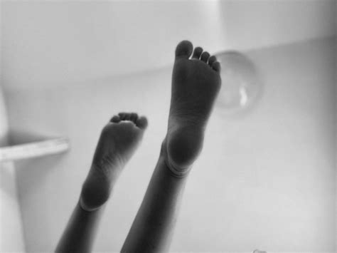 Preview 2 of Feet On La Onlyfans