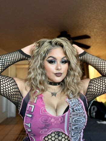 Fettupwitlex OnlyFans channel