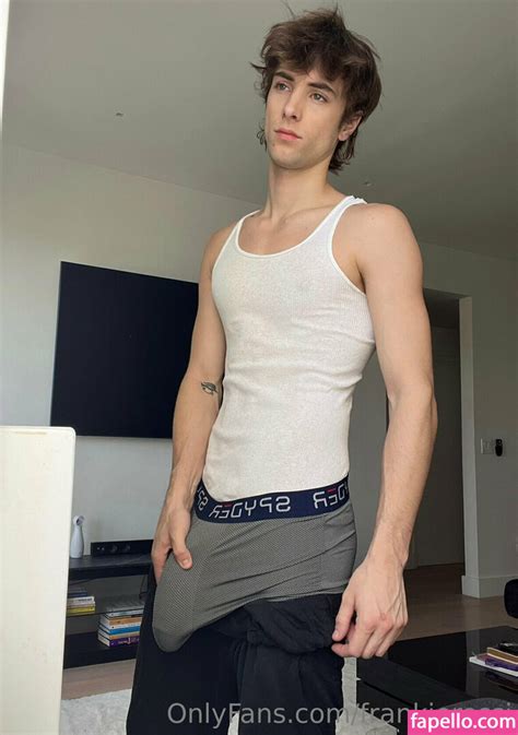 Preview 4 of Frankierossi Nude Set Leaked