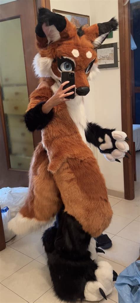 Preview 1 of Fursuit Nude Full Nudes