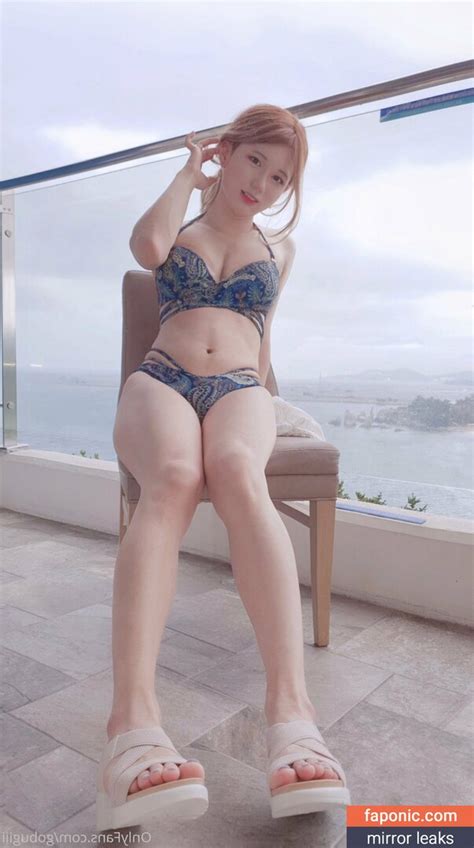 Preview 4 of Gobugi Onlyfan Videos