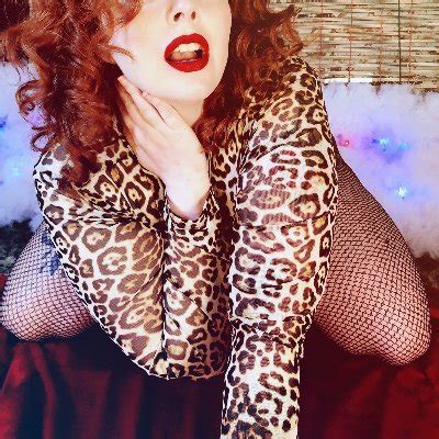 Preview 4 of Greta Grindhouse Comi Onlyfans