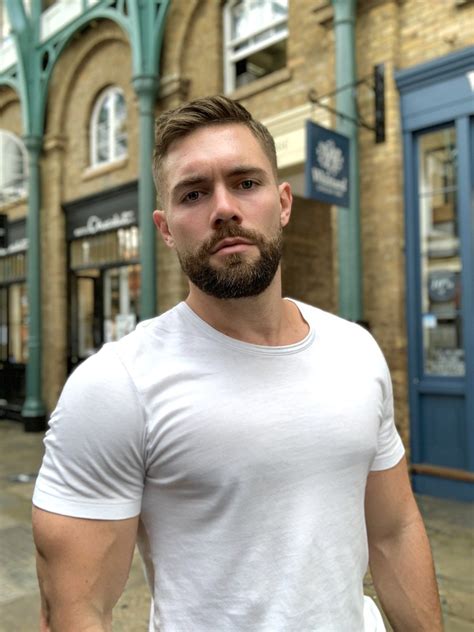 Griffith Barrows Nuda Onlyfans Telegram channel preview