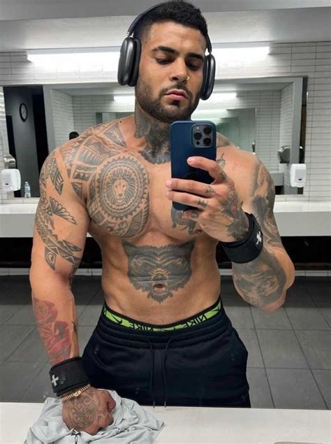 Preview 1 of Guedeaoficial Onlyfans Leaked Nudes