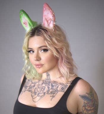 Preview 2 of Hevanlebunnie Onlyfans Patreon Sexy Leaks