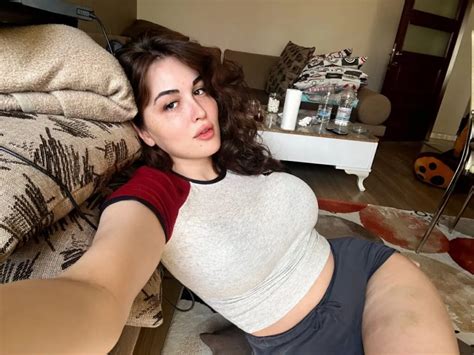 Preview 2 of Heves Güzel Onlyfans Leakes Mega