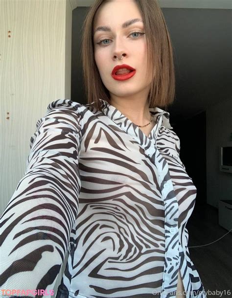 Preview 4 of Hottest Onlyfans Gif Nude Leakes
